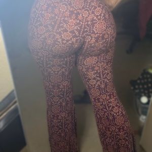 Bell bottom leggings